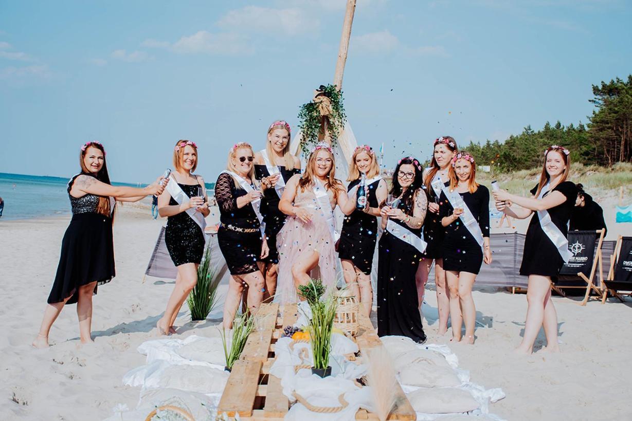 Dworek Marino Kolobrzeg Grzybowo  Exteriör bild